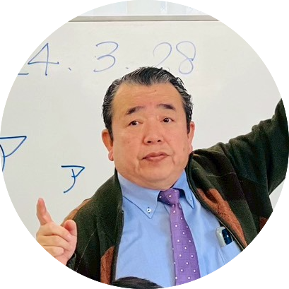 国際ビジネス科の先生